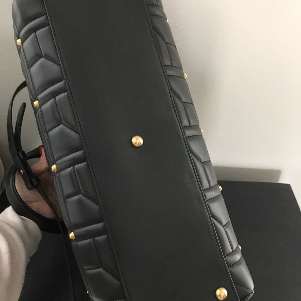 Gucci - Picture 5 of 5